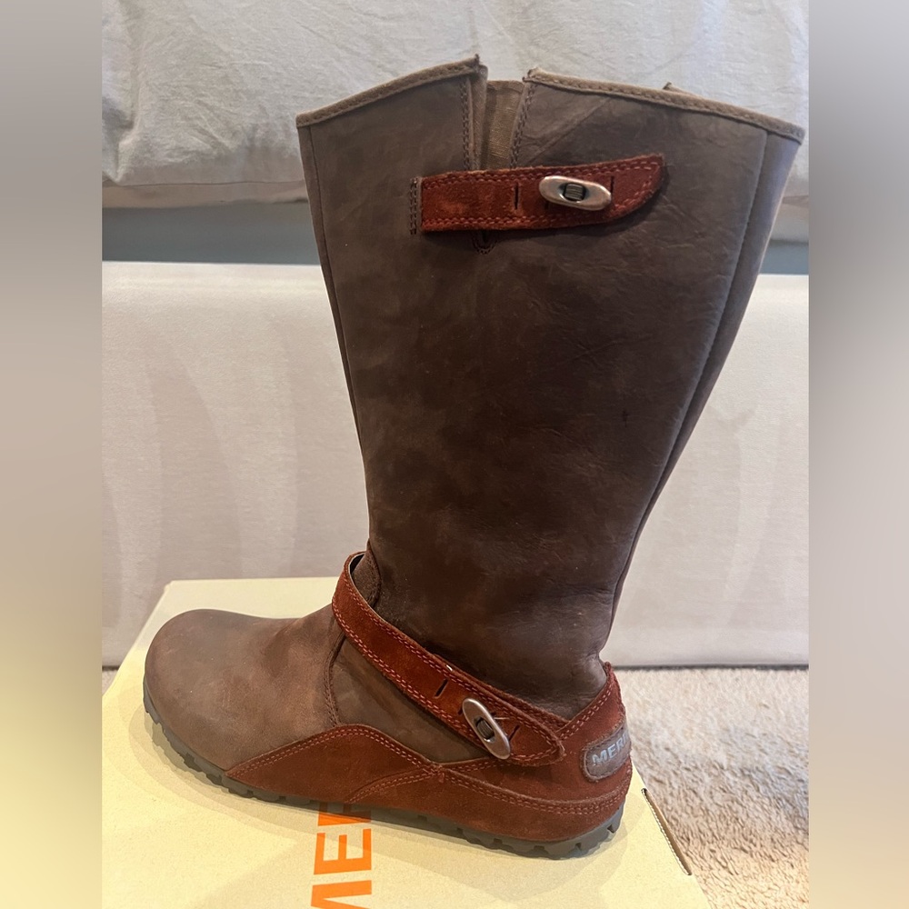 Merrell boots - Size 7.5 Cinnamon color